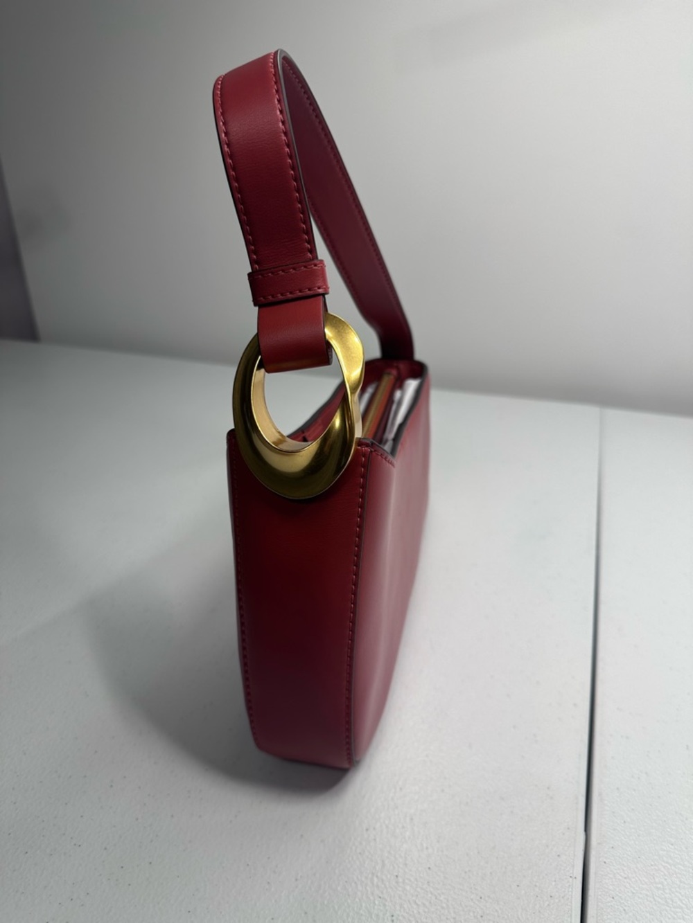 Donna Karan Brick Red Leather Baguette Shoulder Bag Gold Hardware - Picture 3 of 7